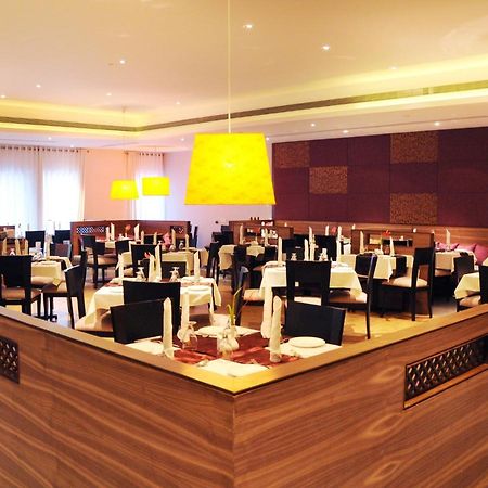 Hotel Moti Mahal Mangaluru Zewnętrze zdjęcie