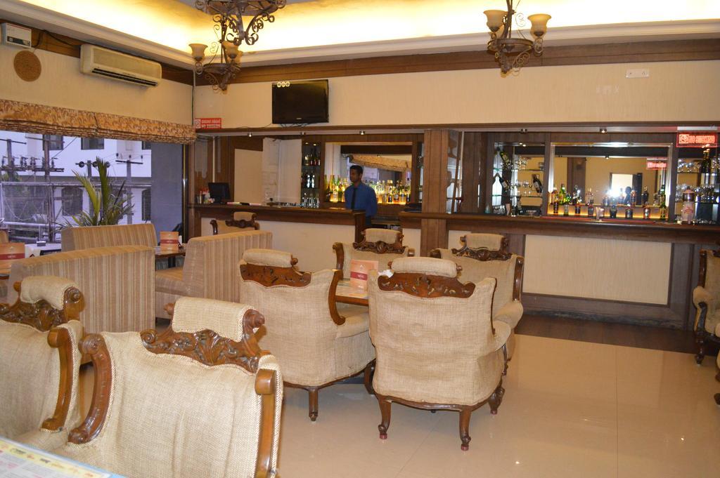 Hotel Moti Mahal Mangaluru Zewnętrze zdjęcie