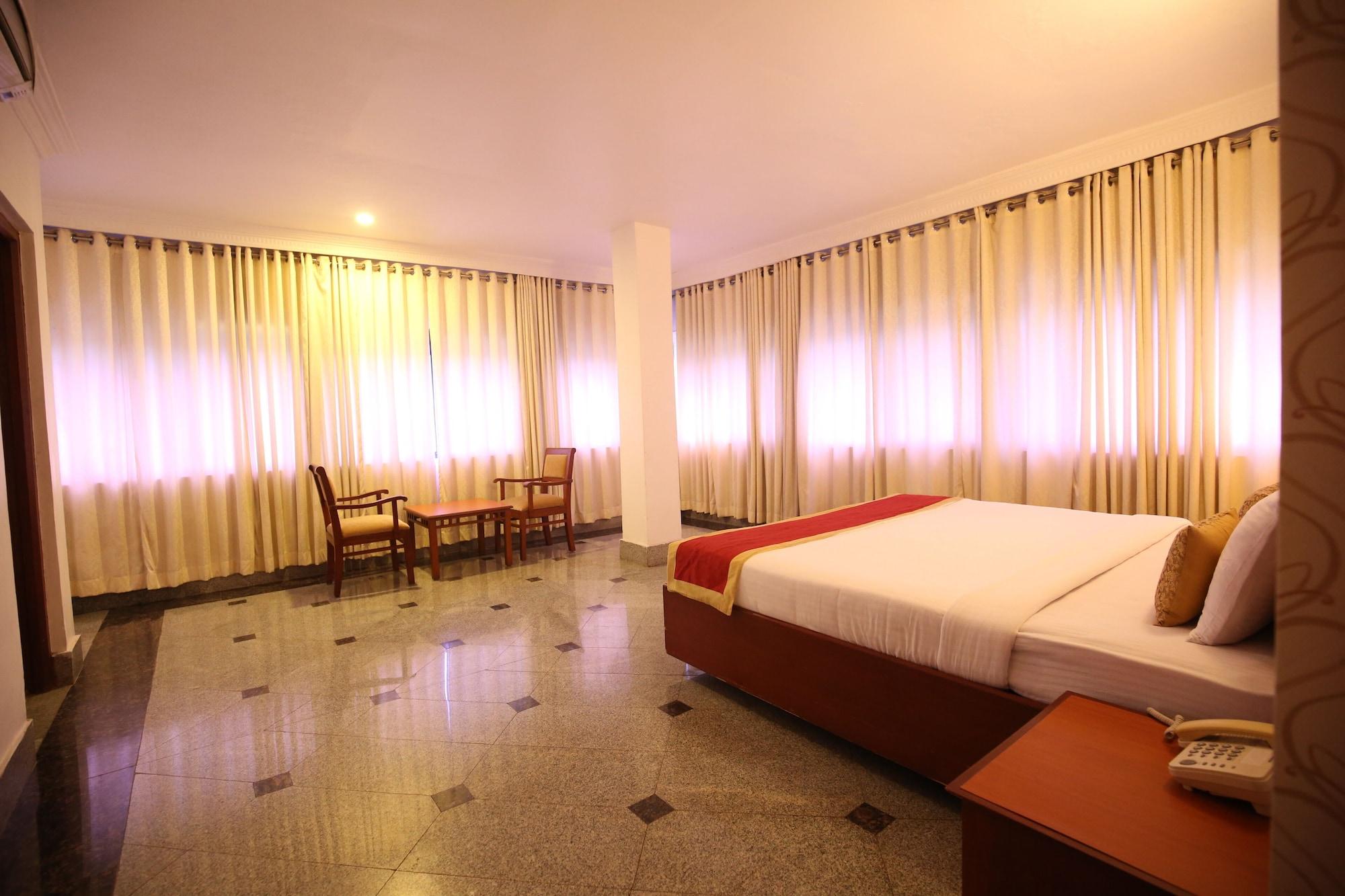 Hotel Moti Mahal Mangaluru Zewnętrze zdjęcie