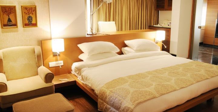 Hotel Moti Mahal Mangaluru Zewnętrze zdjęcie