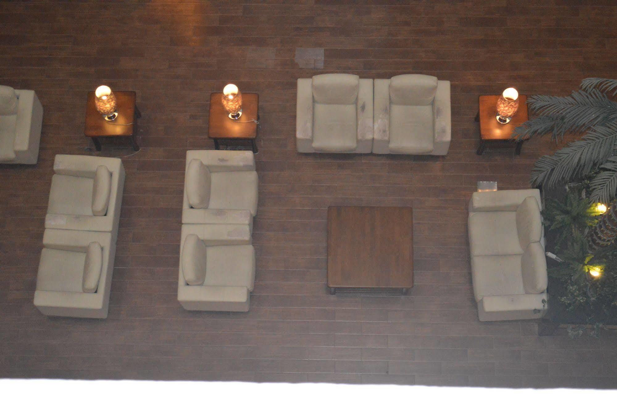 Hotel Moti Mahal Mangaluru Zewnętrze zdjęcie