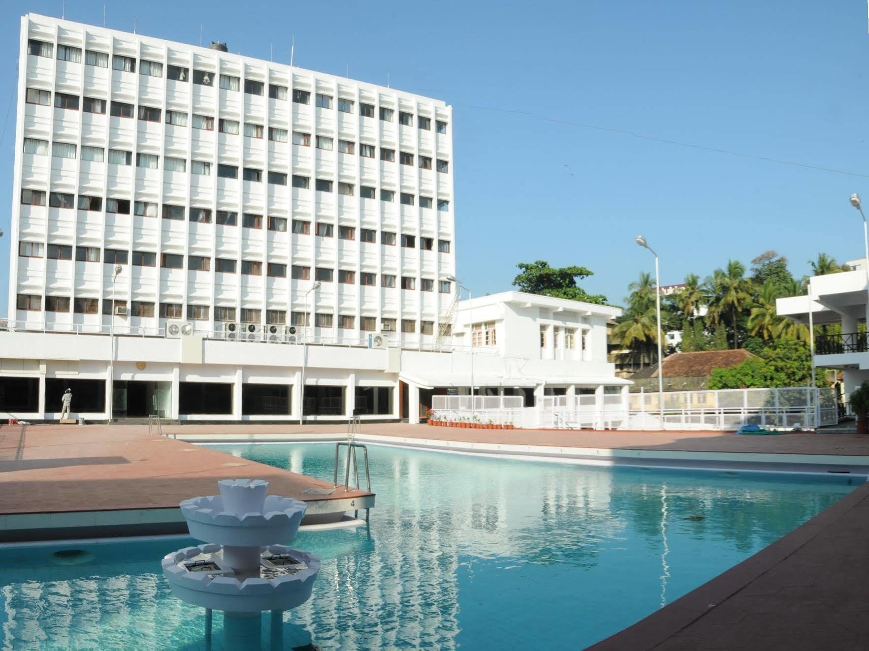 Hotel Moti Mahal Mangaluru Zewnętrze zdjęcie