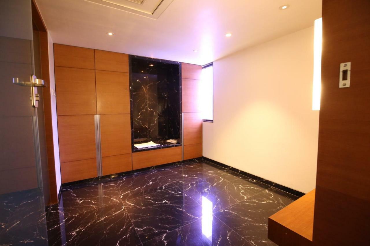 Hotel Moti Mahal Mangaluru Zewnętrze zdjęcie