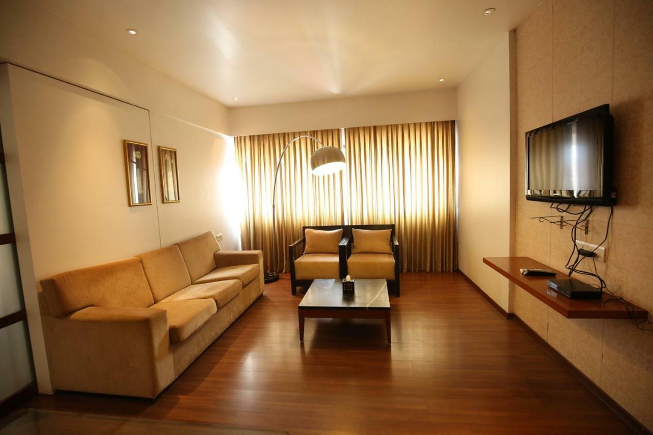 Hotel Moti Mahal Mangaluru Zewnętrze zdjęcie